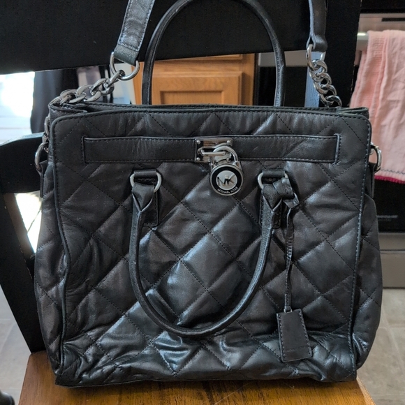 Michael Kors Handbags - Michael Kors Hamilton quilt metallic gray tote bag